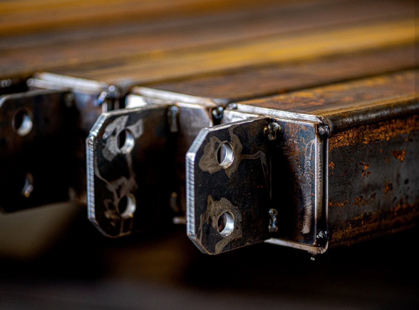 Welded end plates